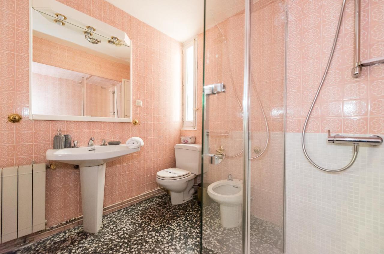 La Casa De Lope De Rueda Lägenhet Madrid Exteriör bild