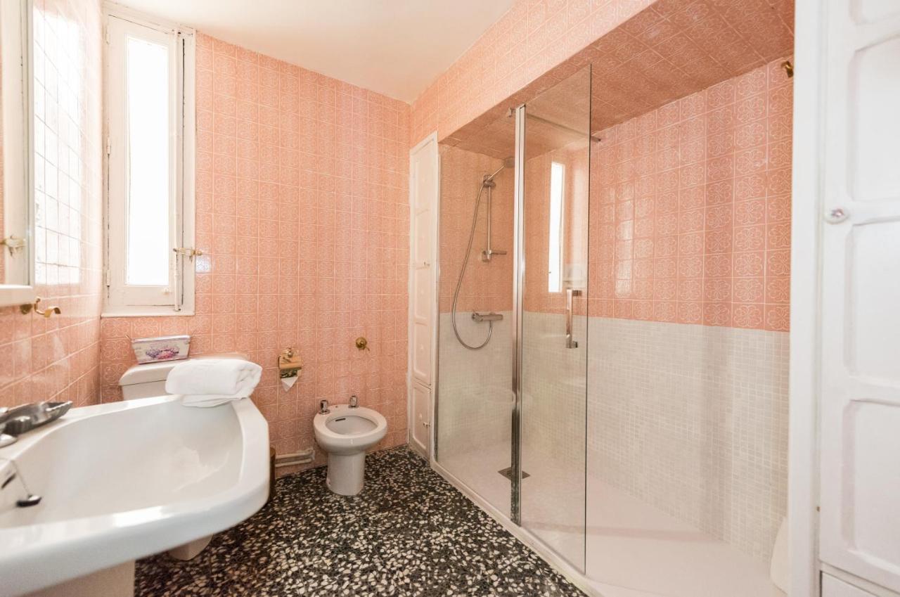 La Casa De Lope De Rueda Lägenhet Madrid Exteriör bild